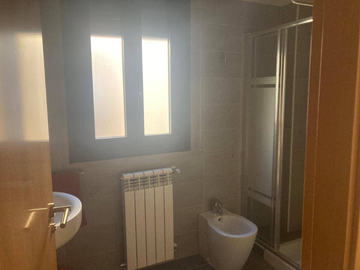 Modern & Cosy Apartment In Jaca Pyrenees Spain Extérieur photo